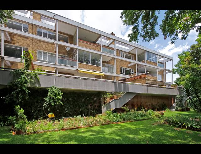 2 BEDROOM APARTMENT FOR SALE IN RIVIERA